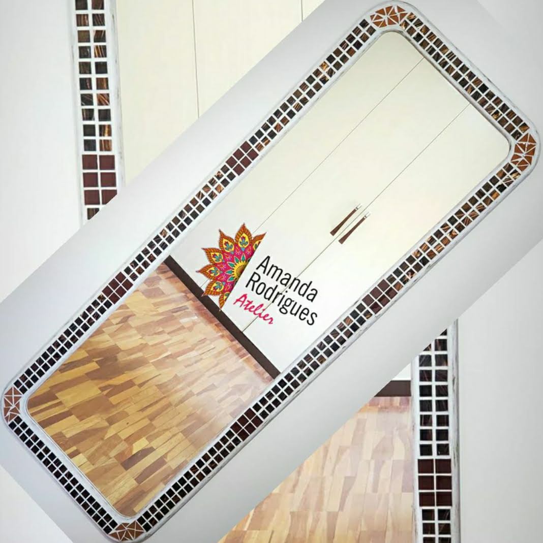 Espelhos em mosaicos
